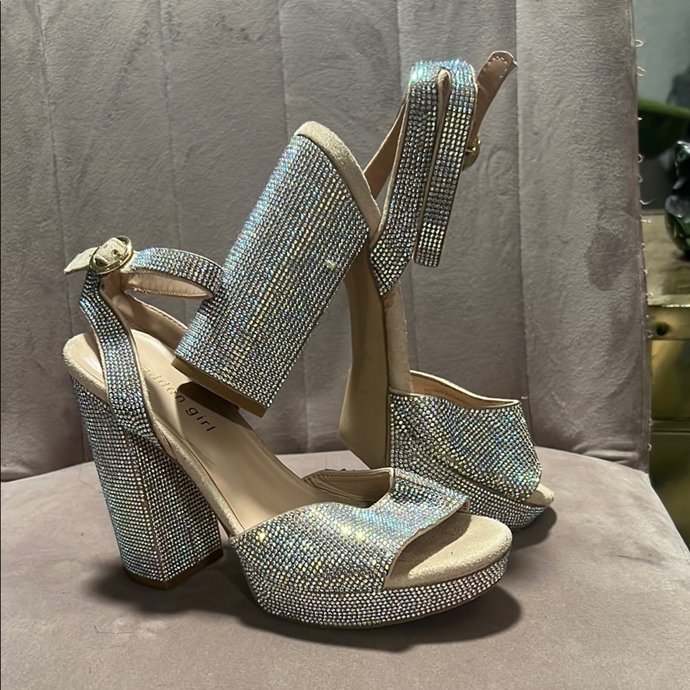 Elegant Glitter Platform Heels